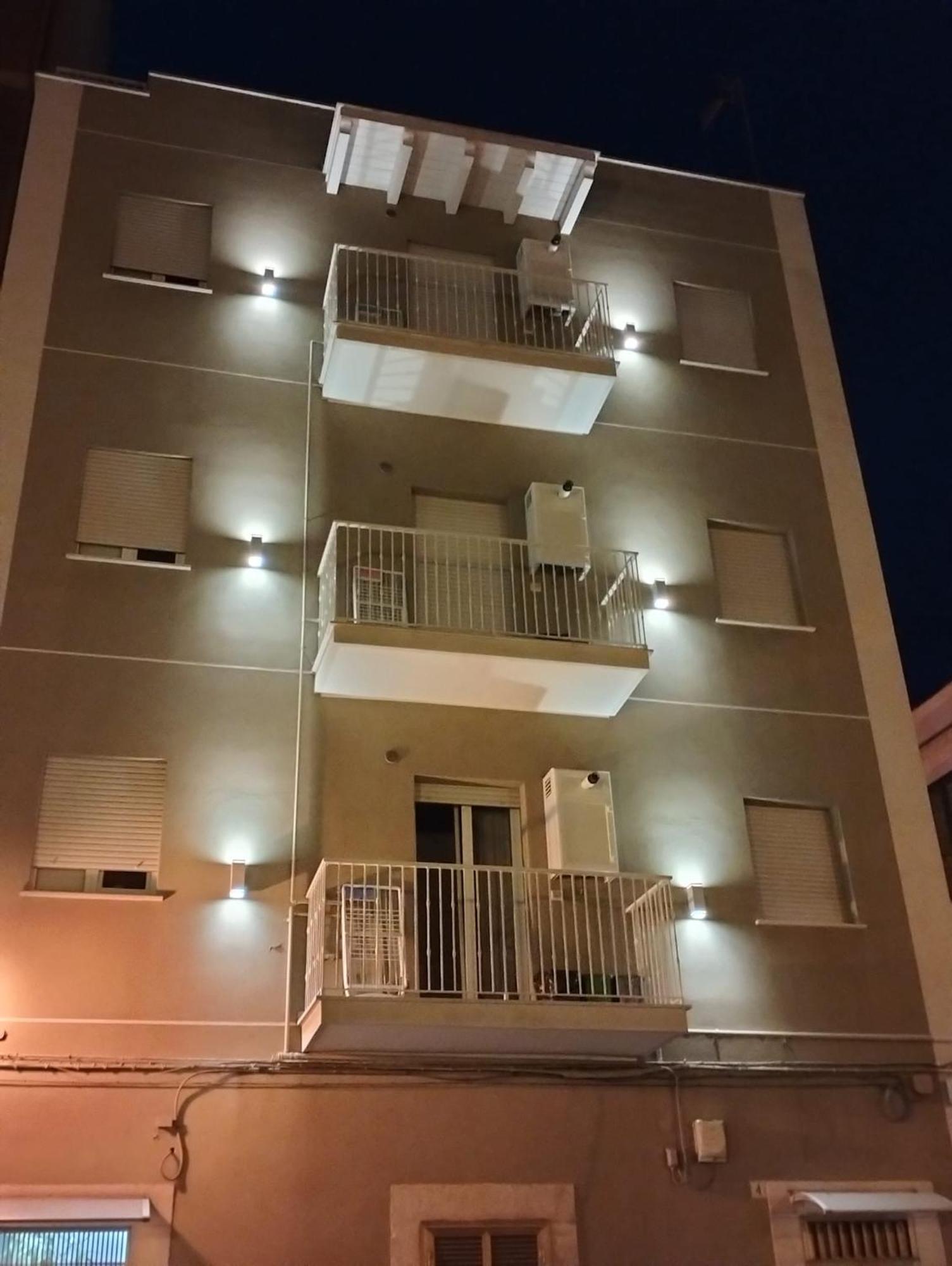 Casa Vacanze De Nittis Barletta Bagian luar foto