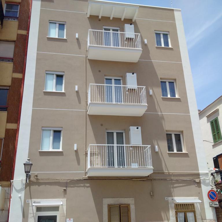 Casa Vacanze De Nittis Barletta Bagian luar foto